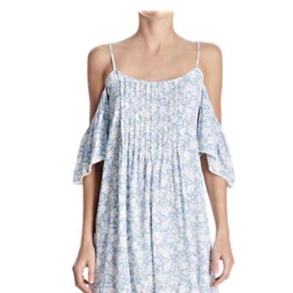 Olivaceous floral top